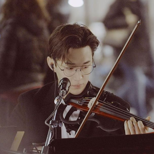 日本一区二区三区精品
